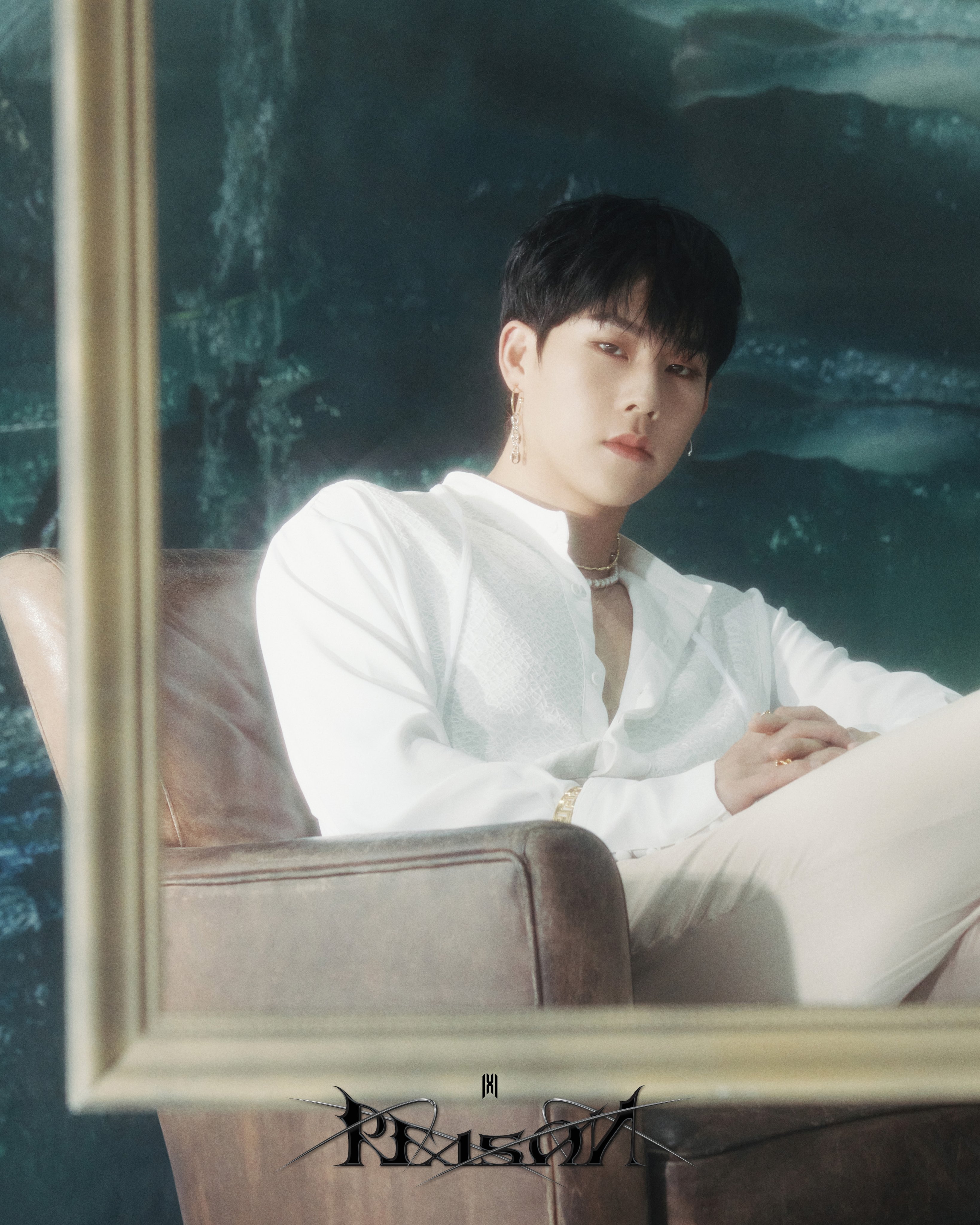 몬스타엑스 주헌 wearing PS086-1N